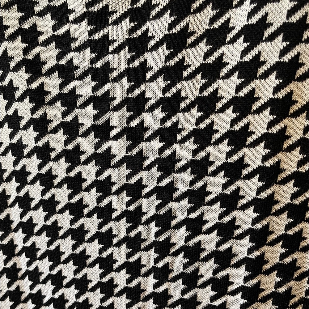 Lane Bryant Monochrome Houndstooth Long Sleeve Dress - Picture 3 of 4